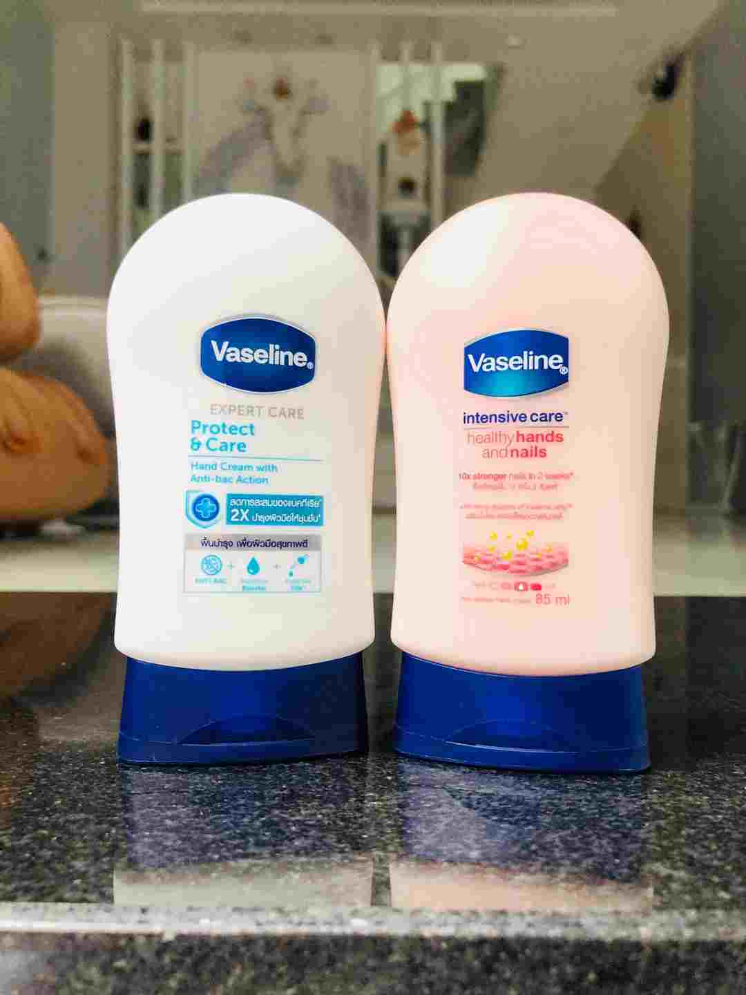 Vaseline cho tay bàn tay được chăm sóc hoàn hảo